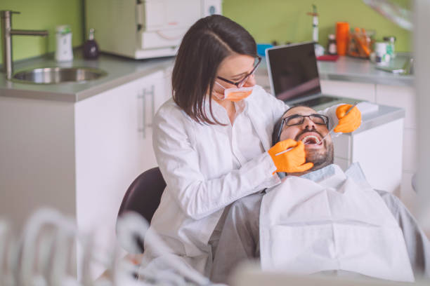 Best Dentist Open on Weekends  in Mono Vista, CA